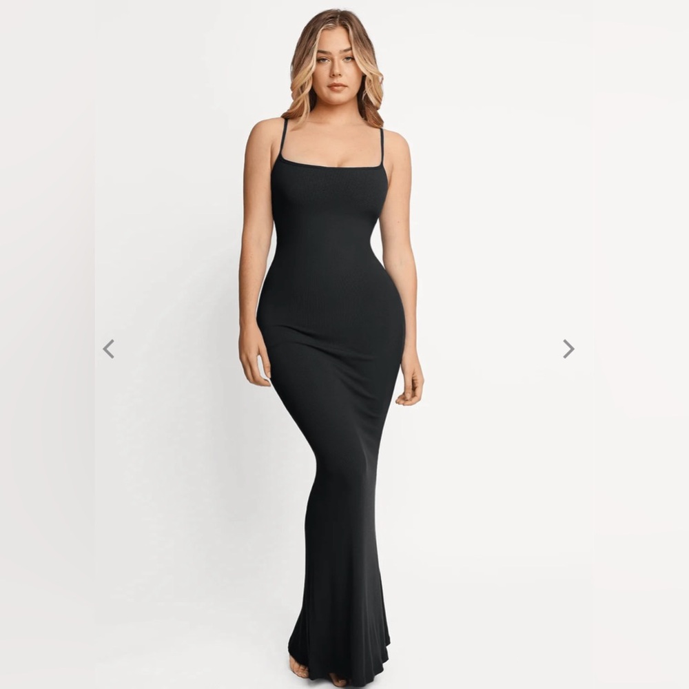 🆕 Black Maxi Shapewear Dress
